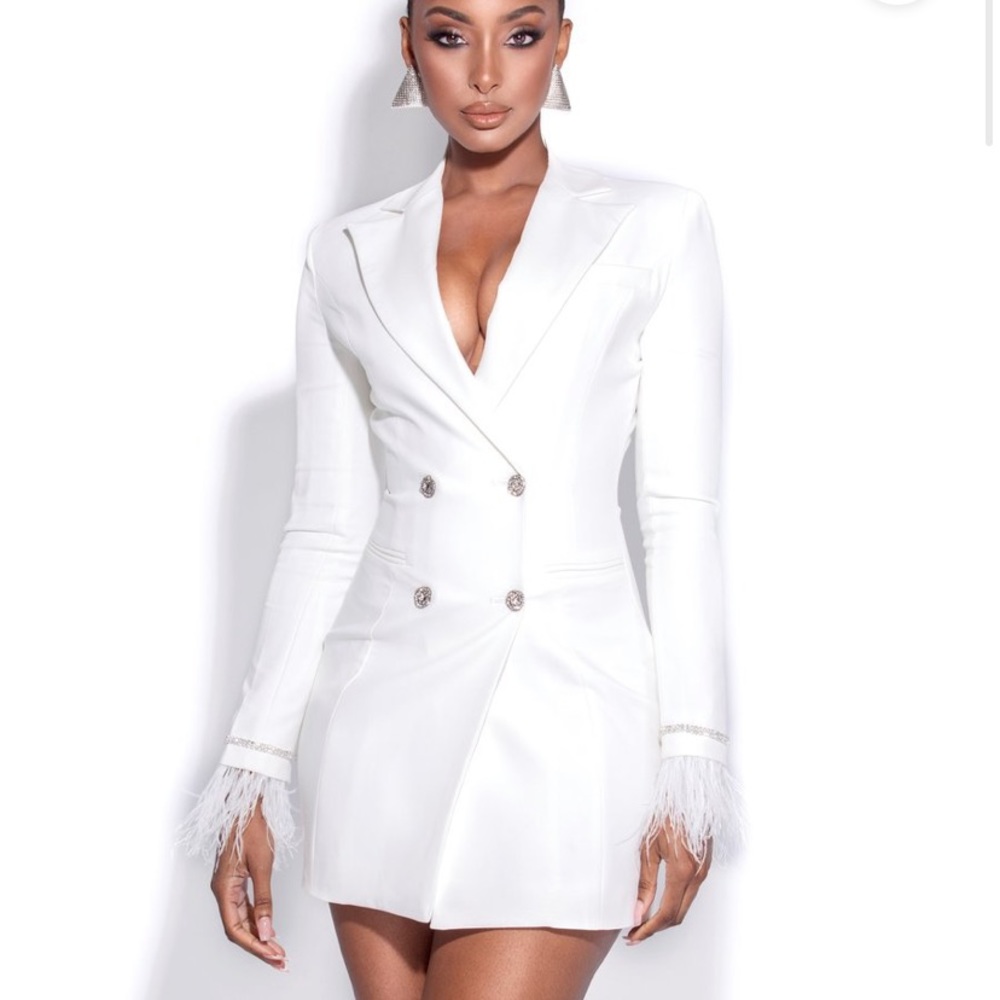 COPY - Miss circle White blazer dress